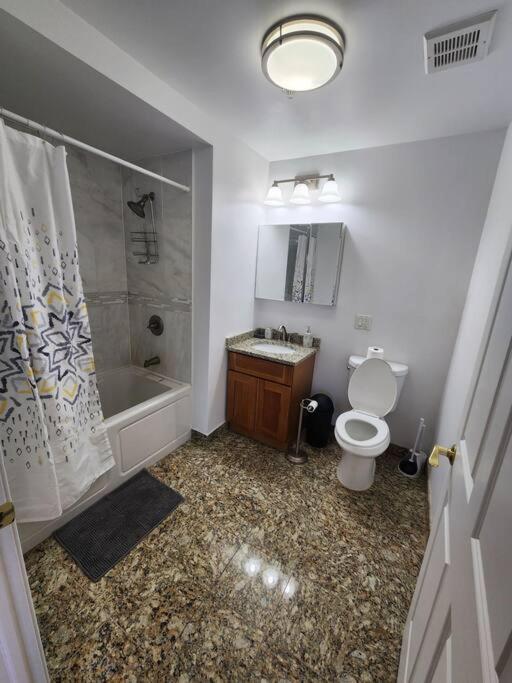 Апартаменты Luxurious 2 Bed ! Mins To Nyc! Юнион-Сити Экстерьер фото